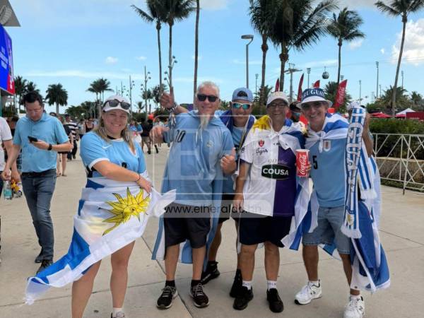 La Celeste está obligada a ganar este domingo para no complicarse la clasificación a dieciseisavos de final, tras empatar a 1-1 con Arabia Saudí en la primera jornada en este mismo estadio.
