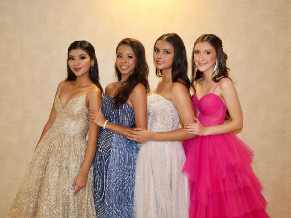 Jimena Morazán, Anna Martínez, Ariana Calderón y Leah Suazo.