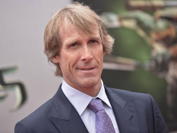 El director de Transformers dijo a la revista que a lo largo de su carrera de más de 30 años ha mantenido “una colaboración extraordinaria” con las Fuerzas Armadas de EUA y el Pentágono, y que esta nueva película se enfoca en el heroísmo.