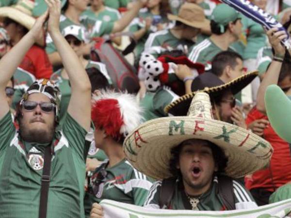 El grito homofóbico ha sido uno de los mayores problemas en el fútbol mexicano.