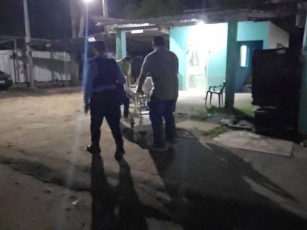 El cuerpo del pequeño Carlos Caleb Hernández Díaz, de cinco años de edad, fue trasladado a la morgue del Ministerio Público en San Pedro Sula para practicarle la autopsia y entregarlo a los familiares.