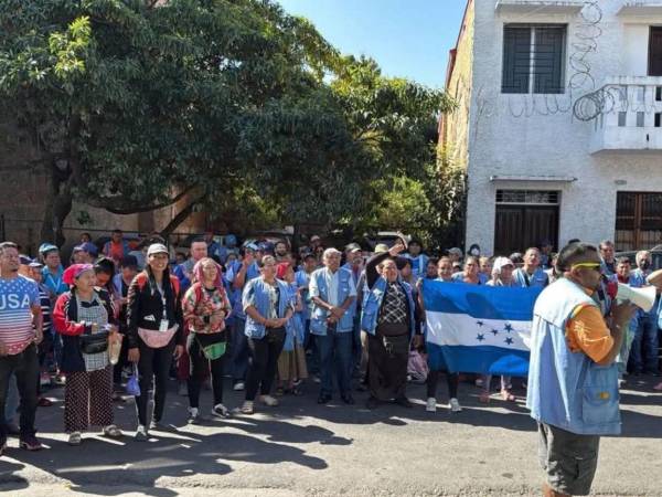 Las protestas en la capital y bajos del Congreso Nacional se desarrollaron a partir del pasado 14 de febrero, día que comenzó la restricción de comercio en el concurrido punto de la capital
