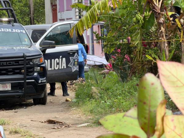 Dos hombres en motocicleta ingresaron al inmueble y le dispararon, para luego huir.