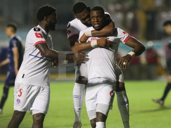 Jorge Benguché anotó doblete con el Olimpia ante el Cartaginés.