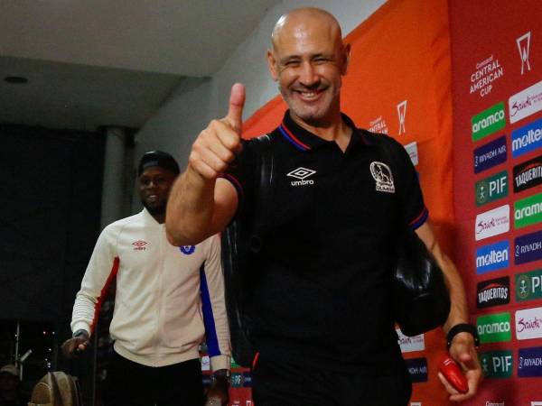 Eduardo Espinel busca ganar su primer título internacional con Olimpia.