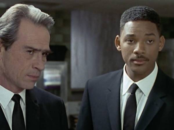 La gran noticia viene acompañada de la incertidumbre que ya genera debate: el reboot contará con Chris Bremner, guionista de Bad Boys, pero aún no se confirma la participación de las estrellas originales, Will Smith y Tommy Lee Jones.