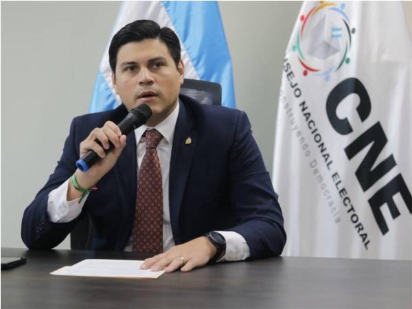 El consejero Marlon Ochoa afirma que lo que hace el Congreso es una revancha.