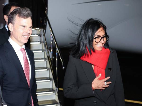 La presidenta encargada de Venezuela, Delcy Rodríguez, a su llegada este lunes a Nueva York, Estados Unidos, para representar a su país en la Asamblea General de la ONU.