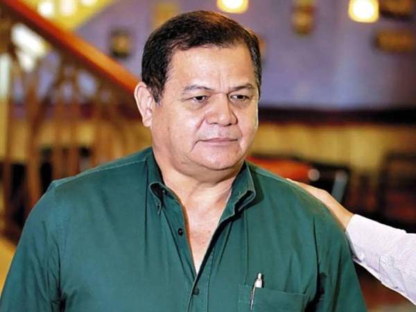 El general (r) Romeo Vásquez es acusado del delito de asesinato en perjuicio de Isy Obed Murillo.