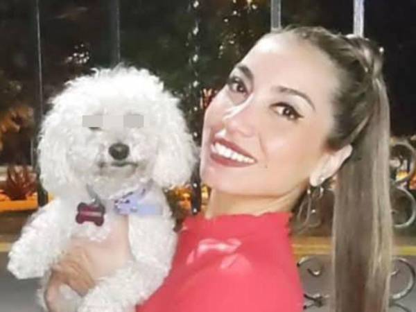 Una mujer de 34 años identificada como Claudia del Carmen Scrazzolo fue encontrada tras la excavación que reveló una tumba improvisada, de apenas 30 centímetros de profundidad y un metro de largo, en el jardín de su casa, en la comunidad de Tristán Suárez, en Argentina, el pasado jueves 28 de agosto. ¿Su hija la mató? A continuación los detalles.