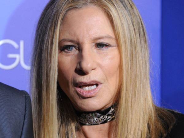 Barbra Streisand tomó el escenario del Dolby Theatre tras el In Memoriam de los Oscar 2026 para rendir tributo a Robert Redford, fallecido en septiembre, con una interpretación de The Way We Were, el tema que ambos inmortalizaron juntos en 1973.