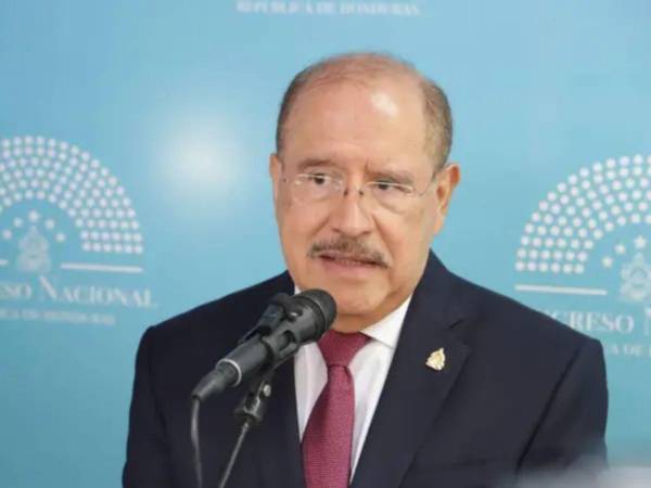 Hugo Noé Pino, diputado de la bancada del partido Libertad y Refundación (Libre).