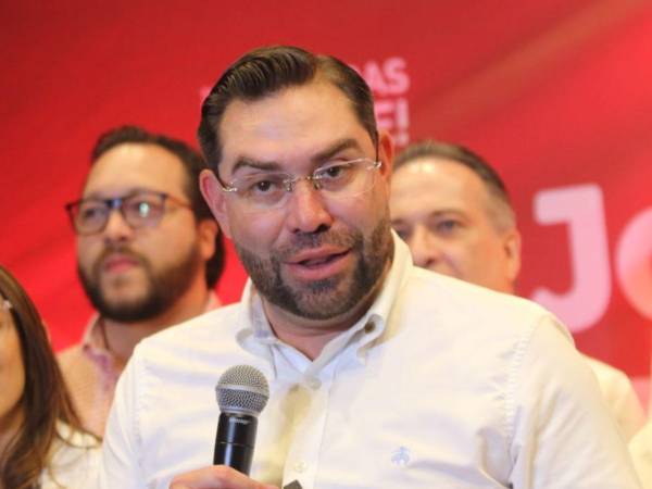 A criterio de Jorge Cálix, la candidatura de Rodolfo Padilla Sunseri como candidato a alcalde de San Pedro Sula fue inscrita por la fuerza.
