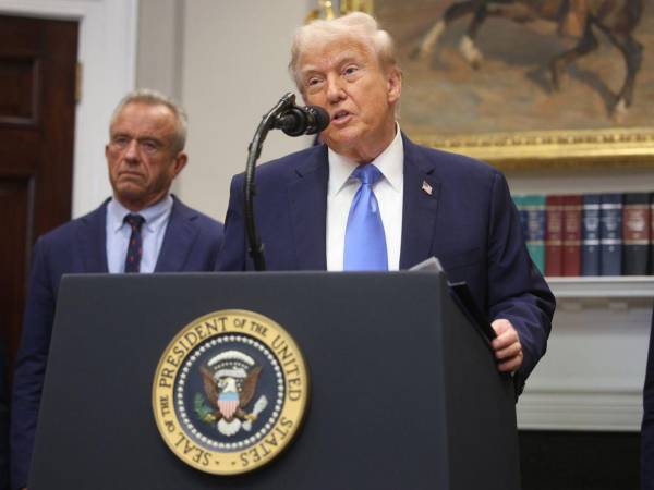 Trump calificó la situación como una crisis terrible y acusó explícitamente al Tylenol.