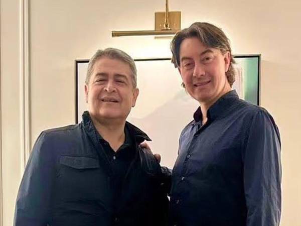 Renato Stabile, el abogado defendió la reputación de JOH tras el indulto, afirmó que viajará con él en su retorno a Honduras.