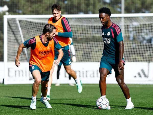 El Real Madrid se alista para enfrentar a la Roma en Champions League.