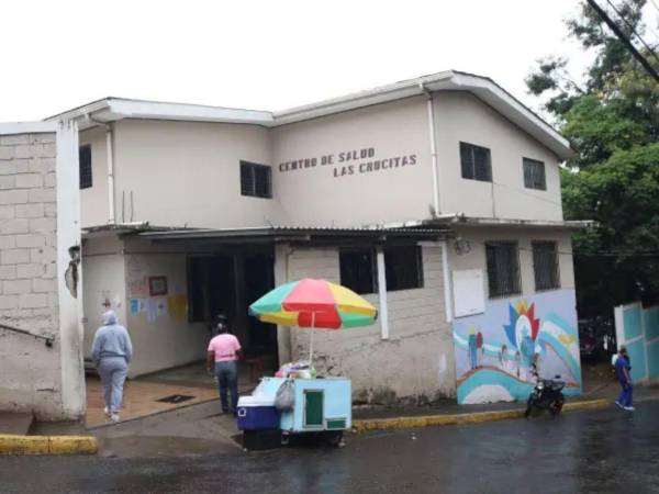 Las autoridades sanitarias apuntaron que cinco centros de salud permanecerán abiertos durante la Semana Santa.