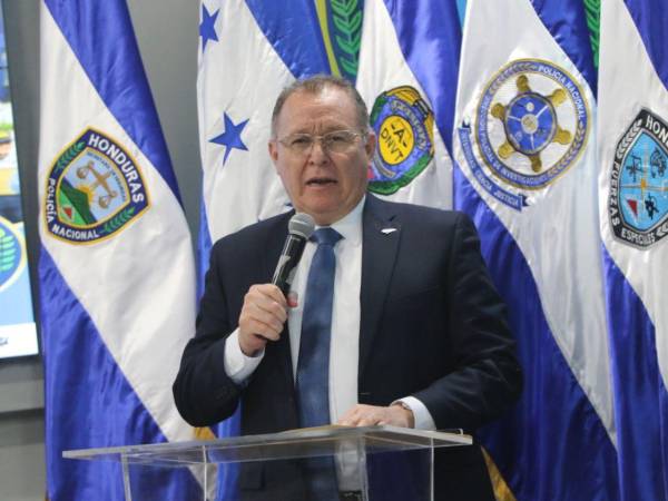 ¿Qué motivo podrían tener estas organizaciones de quitarle la vida si ya había declarado? Y la efectividad de la declaración está grabada, declaró Gerzon Velásquez, ministro de Seguridad.