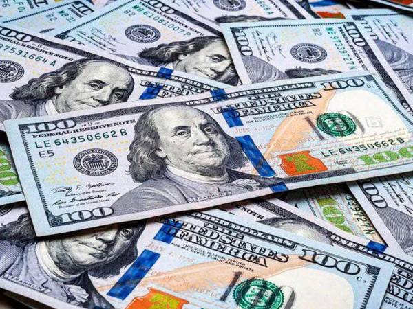 El tipo de cambio es actualizado por el BCH y refleja los valores establecidos para las operaciones de compra y venta de dólares en el sistema financiero hondureño.