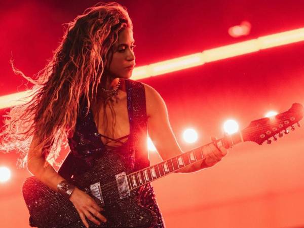 Desde su inicio en febrero de 2025, el tour ha batido récords de recaudación y asistencia a nivel global, consolidando a Shakira como una de las artistas más influyentes del panorama internacional.