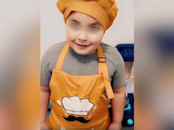 Recientemente, autoridades estadounidenses encontraron muerto a Michael Miranda, un niño de tan solo diez años de edad, al interior de una vivienda ubicada en Cielo Ranch, al sur de San Antonio, en Texas, Estados Unidos. ¿Sus padres adoptivos lo mataron? Aquí los detalles del caso.