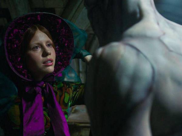 Con un elenco encabezado por Jacob Elordi, Oscar Isaac y Mia Goth, el avance promete una adaptación visualmente impactante, oscura y profundamente emocional del célebre relato gótico de Mary Shelley.