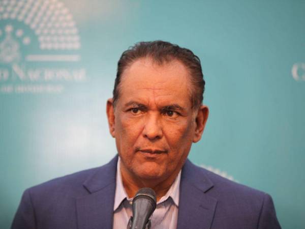 Mario Segura señaló que si el Congreso no convoca pronto, el Partido Liberal podría autoconvocarse.