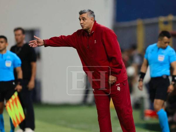 Vázquez se despide del Real Estelí después de haber conseguido un título nacional.