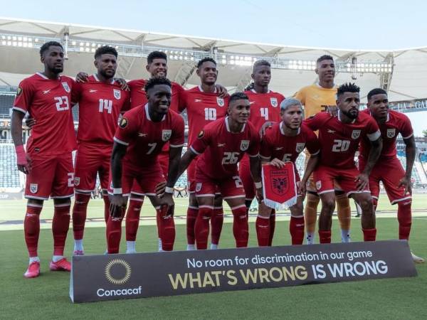 La escuadra dirigida por el danés Thomas Christiansen permanecerá hasta mañana en Texas.