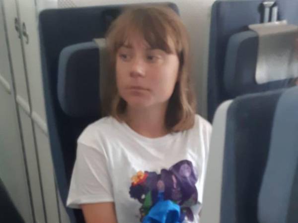 Greta Thunberg aceptó voluntariamente ser deportada hacia Suecia.