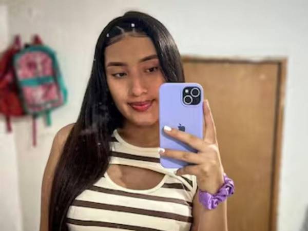 La mujer hizo un llamado para que quien tenga información sobre el paradero de la bebé la entregue.