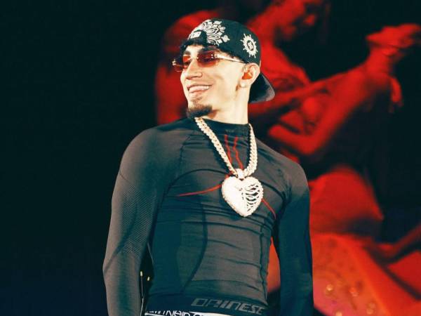 Tegucigalpa se prepara para recibir a uno de los nombres más prometedores del reggaetón contemporáneo. Omar Courtz, conocido por su capacidad de fusionar R&amp;B, trap y dancehall sin perder la esencia del género urbano, presentará su espectáculo en el Coliseo Nacional de Ingenieros este 30 de octubre.