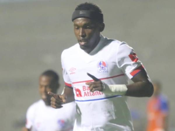 Alberth Elis dejaría Olimpia y volvería al extranjero; club de Europa lo quiere