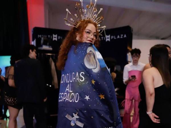 Isabella Arévalo, más conocida en redes sociales como Viaja con Isabella, se propuso marcar un hito en la historia de los hondureños: ser la primera en conocer el espacio.