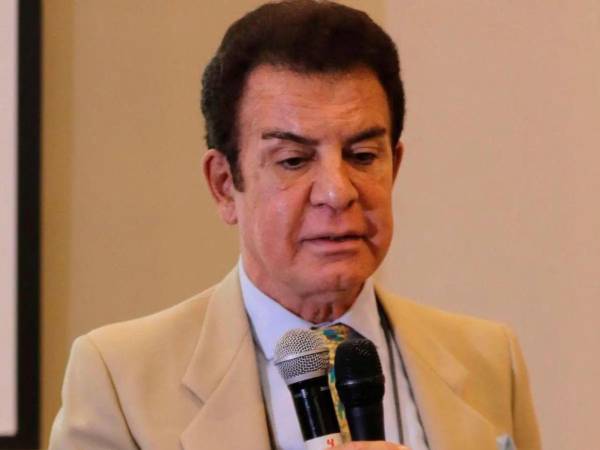 Las declaraciones de Nasralla surgen luego de que las consejeras del CNE, Ana Paola Hall y Cossette López, aprobaran realizar la declaratoria oficial de las elecciones generales a nivel presidencial.