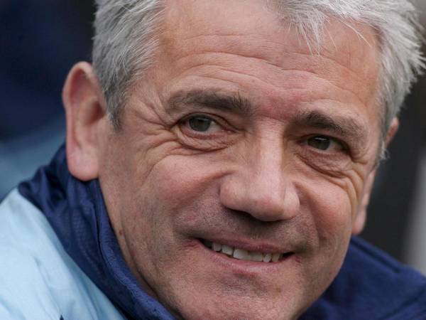 Como jugador ocupó la posición de delantero y de extremo derecho en equipos como el Liverpool, el Hamburgo, el Southampton, el Newcastle United o con la selección de Inglaterra.