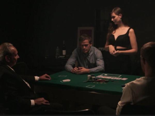 “La magia del póker” de Francisco Galeano, un cortometraje hondureño que fue selección oficial del Festival de Cortometrajes de EL HERALDO en 2015.