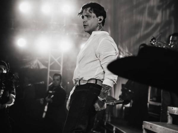 ¿Qué música nueva escuchar este fin de semana? La escena latina se renueva con la colaboración de Shakira y Beéle, el regreso de Juanes y el histórico álbum femenino de Ivy Queen y La Mala Rodríguez.