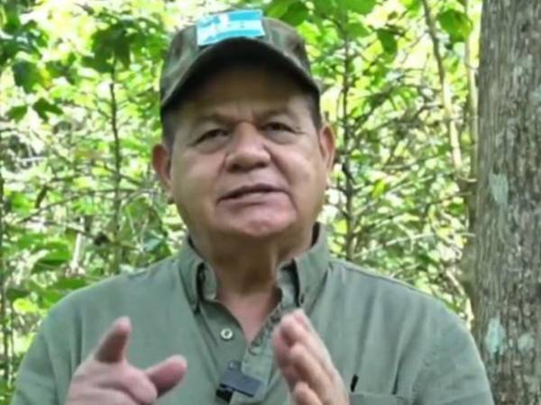 El exmilitar ha publicado una serie de videos desde la clandestinidad.