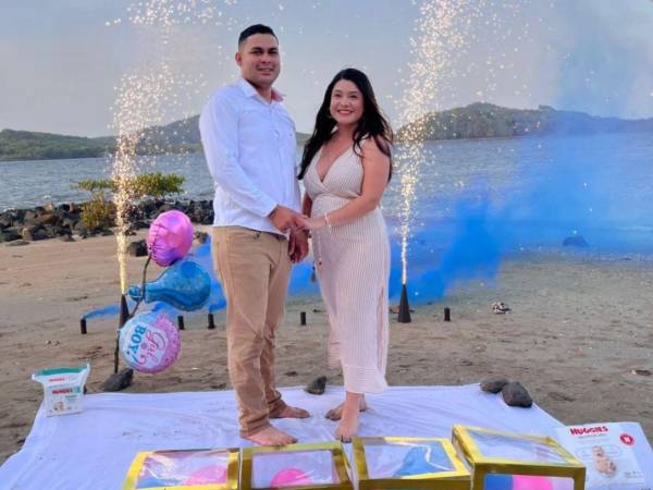 El fin de semana pasado, el inspector Luis Hernández celebró uno de los momentos más emocionantes junto a su esposa: la revelación del sexo de su bebé. Sin embargo, nunca imaginó que, antes de presenciar el nacimiento de su pequeño, perdería la vida en el cumplimiento de su deber durante un enfrentamiento en Catacamas, Olancho.