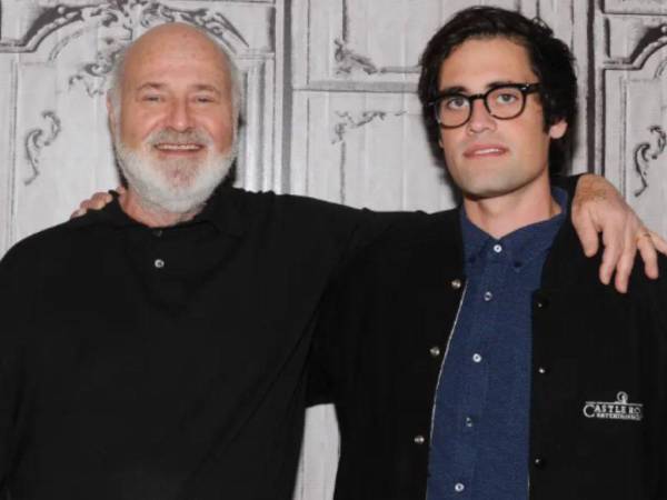 El mundo del entretenimiento se encuentra de luto por la muerte del actor y director de cine, Rob Reiner, de 78 años de edad, y su esposa Michele, de 68, quienes murieron apuñalados el pasado 14 de diciembre. El hijo de la pareja, <b> </b>Nick Reiner, de 32 años, fue detenido por las autoridades como principal sospechoso tras el hecho. ¿Sostuvieron una discusión antes de la tragedia? A continuación los detalles.