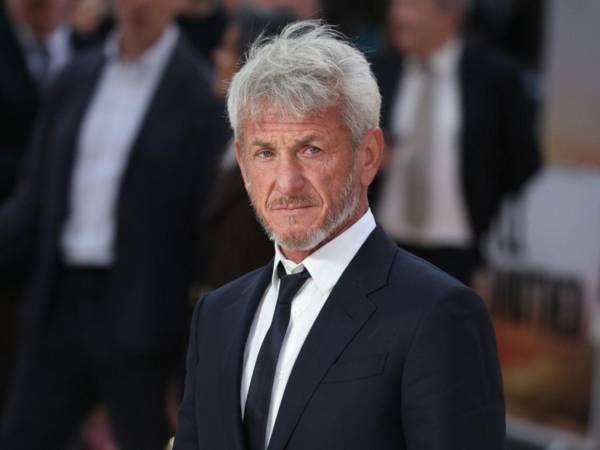 Sean Penn conquista su primera máscara dorada en los BAFTA 2026, dejando sin premio al puertorriqueño Benicio del Toro.
