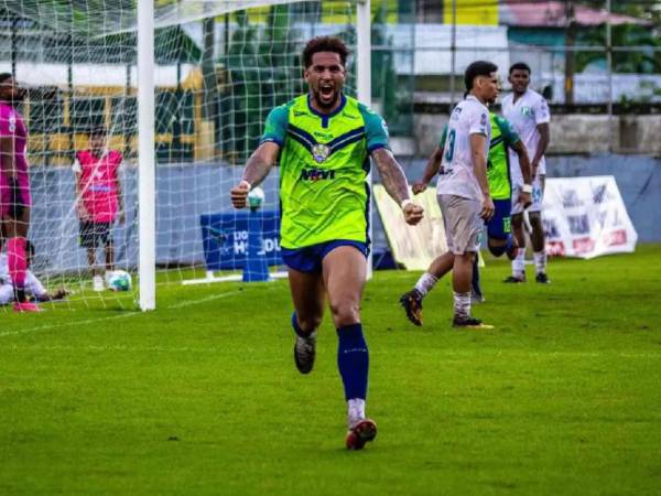 El delantero uruguayo Rodrigo de Olivera lleva 18 goles con el Olancho FC.