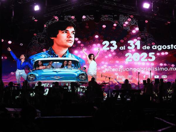 El evento, organizado por la familia Aguilera, el Museo Juan Gabriel y el Gobierno municipal, incluyó exposiciones, misas y presentaciones musicales que buscan mantener vivo el legado del 'Divo de Juárez' y celebrar su influencia en la música mexicana e internacional.