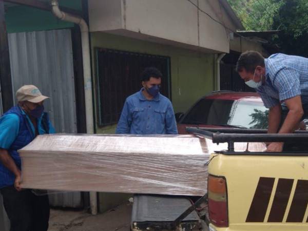 Los familiares de Genaro Guevara retiraron sus restos de la morgue capitalina para trasladarlos hacia la aldea Sabanas de Ocote en Taulabé.