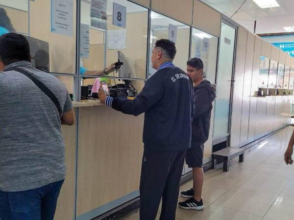 Se espera que haya un alta demanda de hondureños que salen a países vecinos a pasar este feriado de octubre.