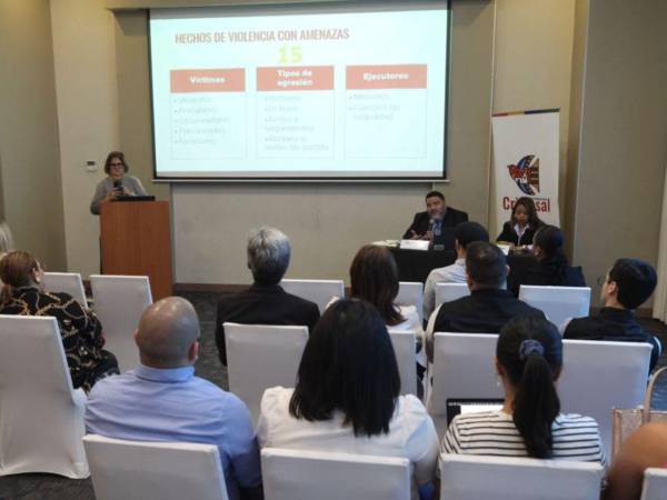 Se presentó el informe a diferentes sectores de la sociedad.