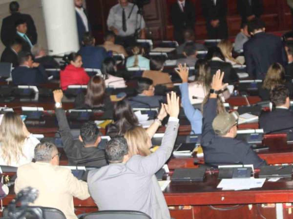 Congreso elimina la Comisión Permanente, redefine funciones de la Junta Directiva.