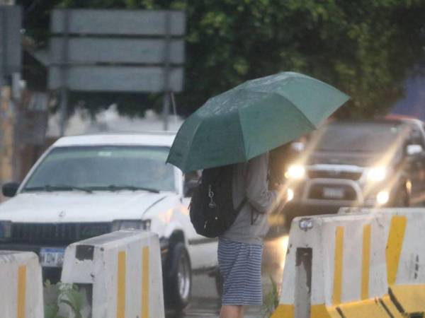 Vientos del norte y noreste provocarán lluvias débiles en varias regiones de Honduras el 25 de octubre, con temperaturas cálidas en todo el país.