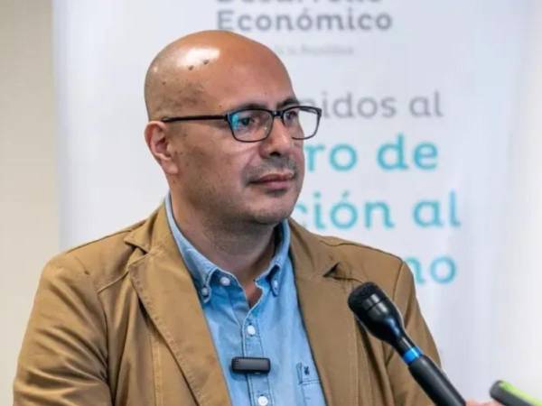 José Santos, director de Protección al Consumidor, señaló que las estafas que están operando en el país van desde supuesta venta de criptomonedas, agencias de viaje y juegos de azar.